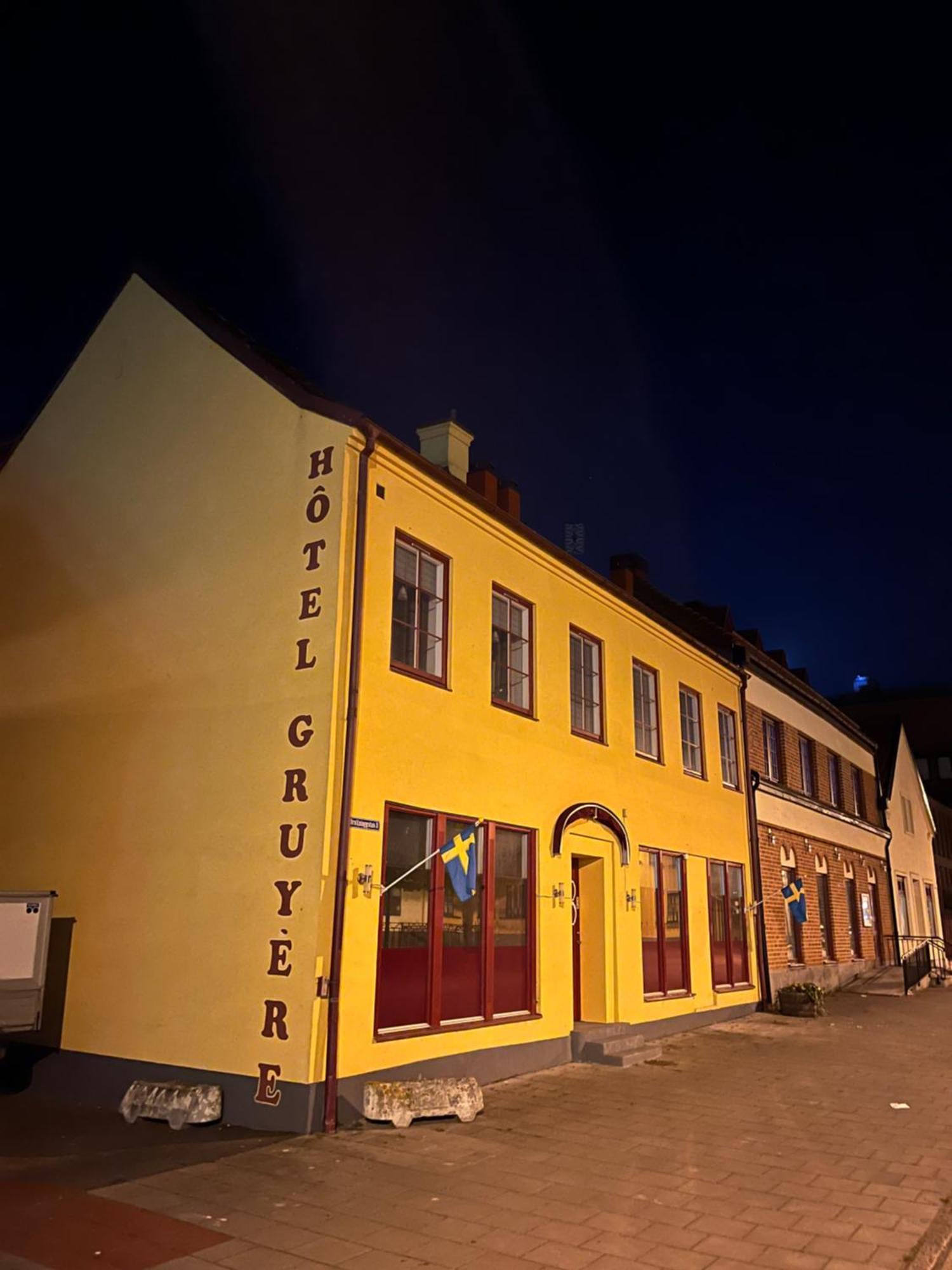 Sveriges Minsta Hotell! Hotel Gruyere Ландскруна Екстер'єр фото